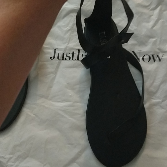 Brand new in bag sandals - Picture 3 of 3